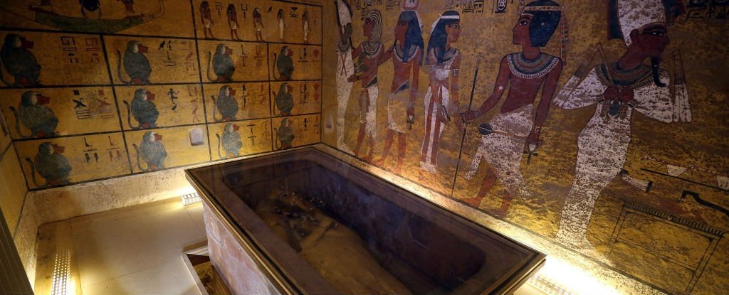 Radar Scan Reveals No Trace Of Hidden Chambers In Tutankhamun's Tomb ...