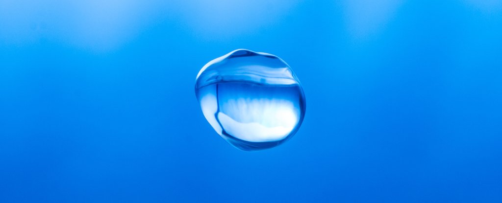 Scientists Discover An Unexpectedly Simple Formula Behind The Nature Of Water Drops
