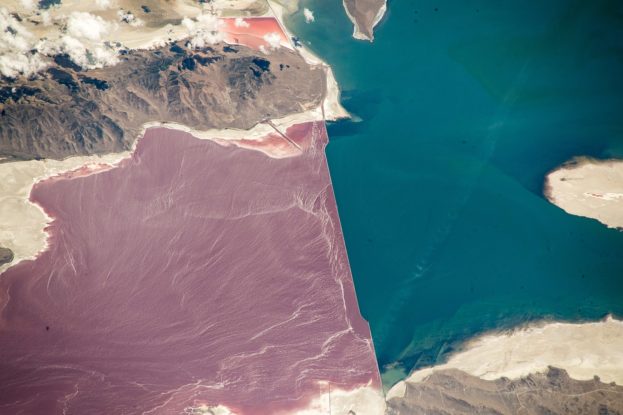 Americas Great Salt Lake Is On The Brink Of Collapse Sciencealert 2103