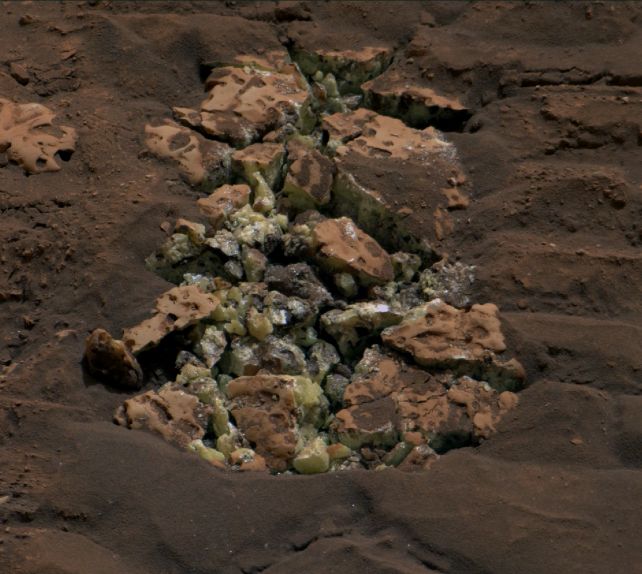 Curiosity abrió una roca en Marte y encontró una gran sorpresa: una alerta científica
