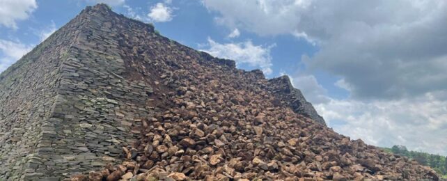 'Bad Omen': Ancient Pyramid in Mexico Collapses Into Pile of Rubble