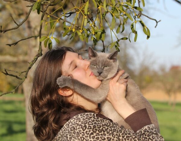 Study Confirms a Simple Trick to Communicate With Your Cat : ScienceAlert