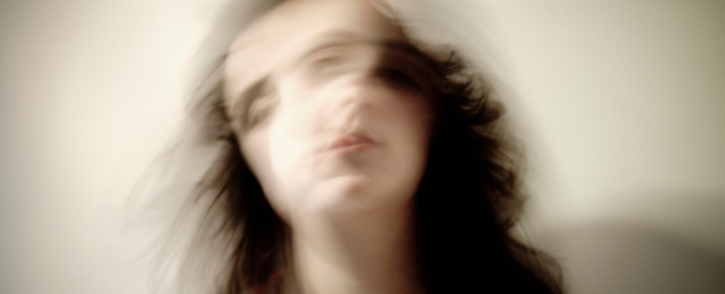 motion blur off a woman's head