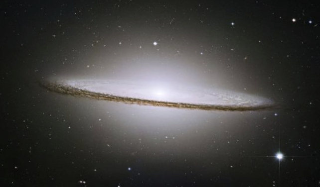 hubble view of sombrero galaxy