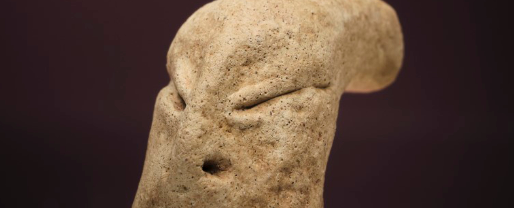 Mysterious ‘Snake Person’ Head From 7,500 Years Ago Raises Questions : ScienceAlert