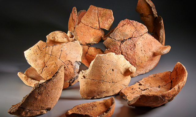 coarse red ware fragments from bahra 1