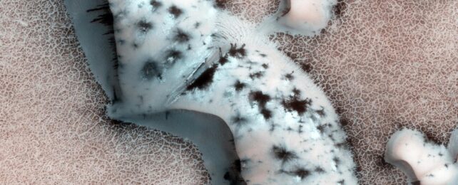 Eerie Features Seen on Mars Are Unlike Anything on Earth