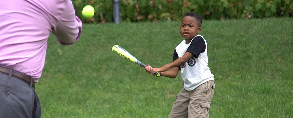 World's Youngest Double Hand Transplant Declared a Success : ScienceAlert