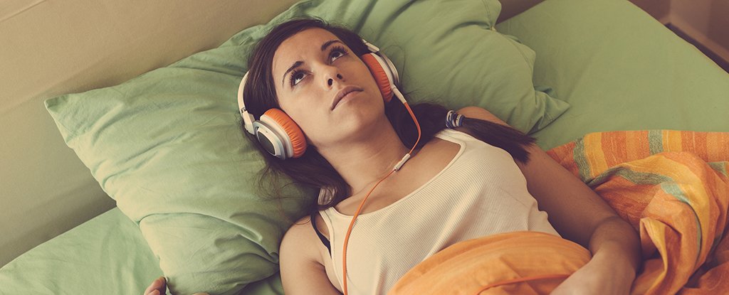 why-listening-to-sad-songs-is-good-for-you-sciencealert